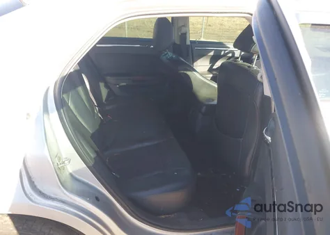 2010 Chrysler 300 Limited z USA, uszkodzony, nr VIN 2C3CA3CV7AH324440